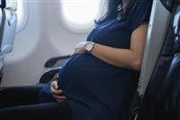 Giấy tờ cần thiết khi mang thai đi máy bay: Mẹ bầu cần chuẩn bị gì?