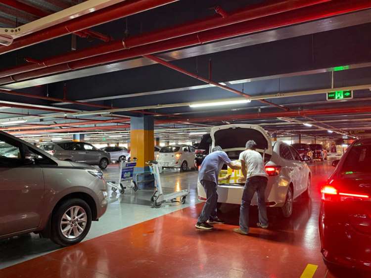 gửi xe ô tô tại sân bay Nội Bài
